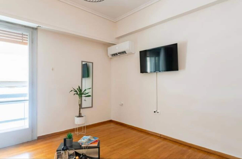 Room 3, Athenian Stay Trikoupi 2 Apartment, Attica