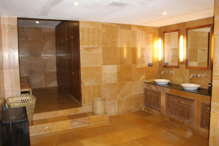 Bathroom 4, Druk Hotel Thimphu, Chang