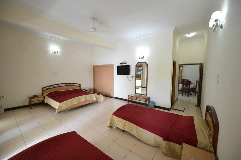 Bedroom, Karna Lake Tourist Resort, Karnal