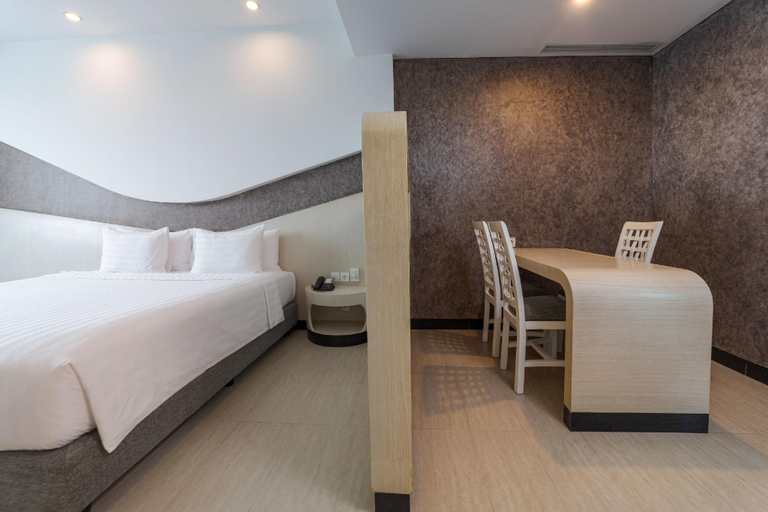 Bedroom 24