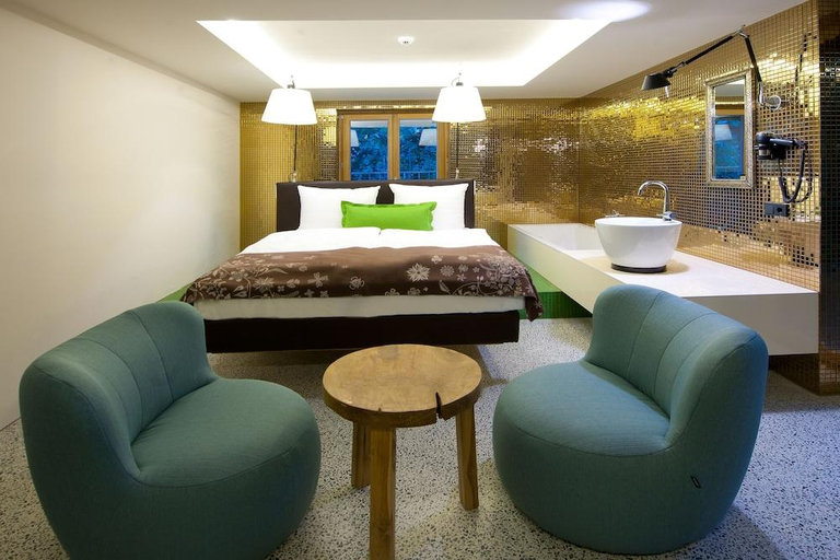 Bedroom 3, Nala Individuellhotel, Innsbruck