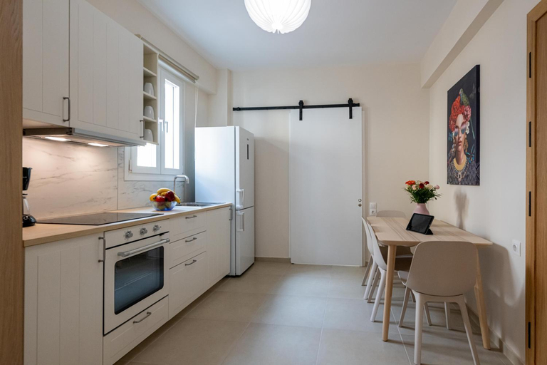 Others 5, HomEasy Apartments - Kalamata Central Getaways with Private Parking, Peloponnese