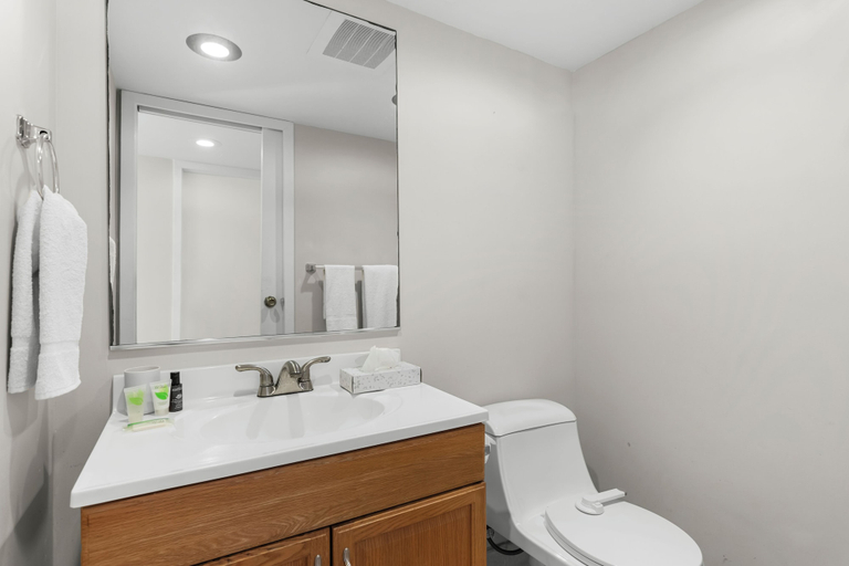 Others 2, Bay Harbor Sunset Apt 3B, Miami-Dade