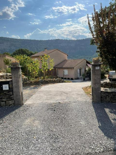 Exterior & Views 1, Villa Caline chambres d'hotes, Ardèche
