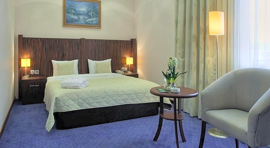 Bedroom 4, Anatolia Hotel Baku, Baku