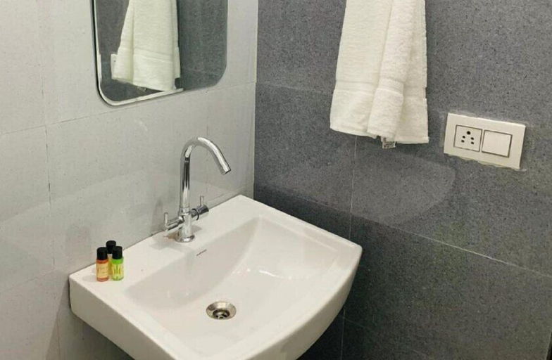 Bathroom 3