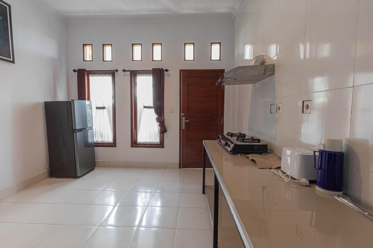 Dining Room 13