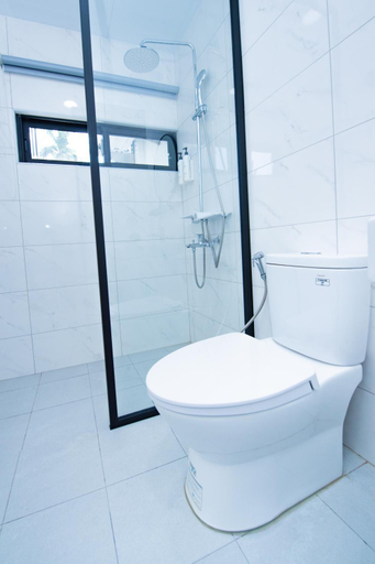 Bathroom 4, Chao Hostel, Pingtung
