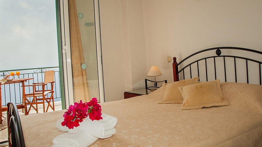 Bedroom 3, Villa Fantasia Kefalonia, Ionian Islands