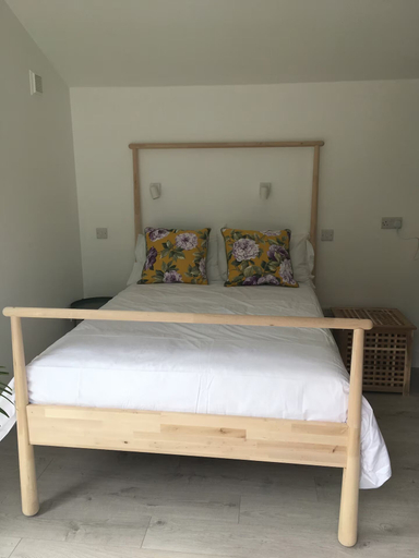 Bedroom 3, Dunmore East Glamping Cabins