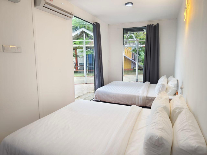 Bedroom 9