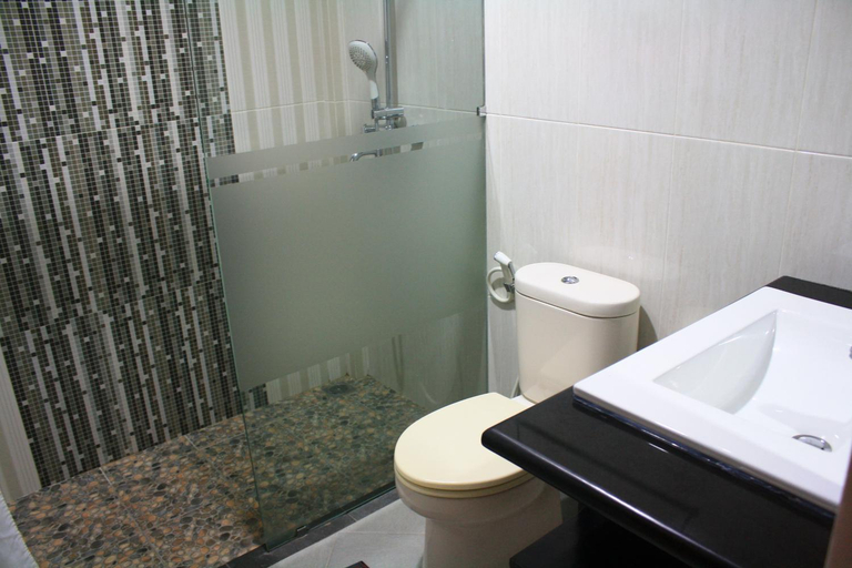 Bathroom 5