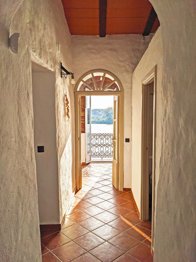 2, Hacienda de la Cruz, Huelva