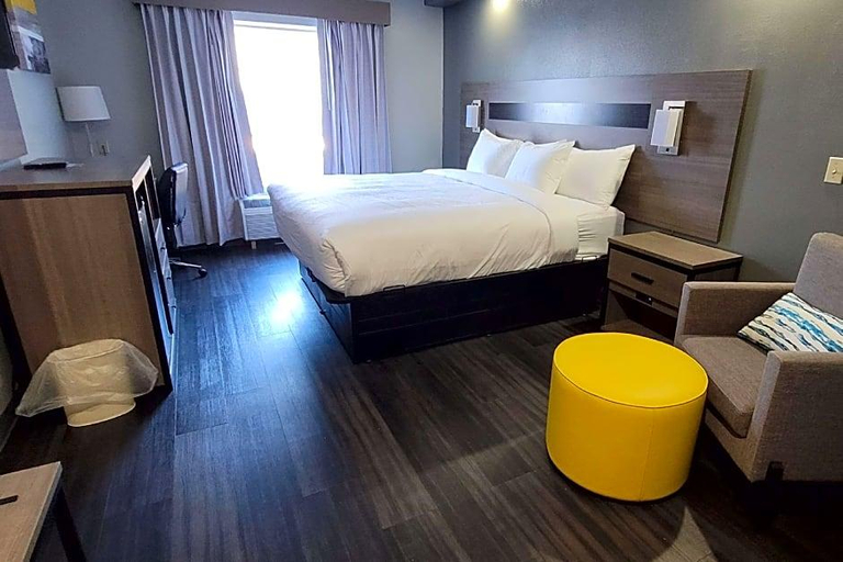 Bedroom 2, Baymont by Wyndham Lafayette Airport, Lafayette