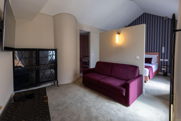Bedroom 2, Mastro - Discoveries and Memories, Angra do Heroísmo