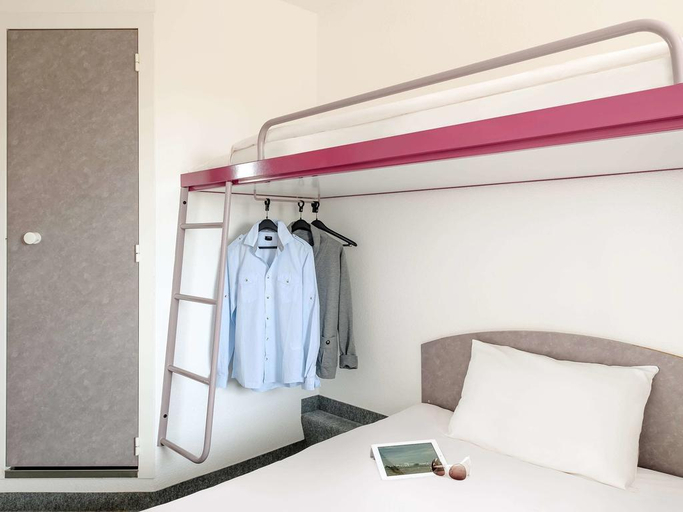 Bedroom 4, Ibis Budget Berlin Airport Schoenefeld, Dahme-Spreewald