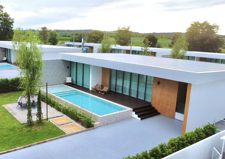 Sport & Beauty 2, modernfes Pool Villa Khao Yai, Pak Chong
