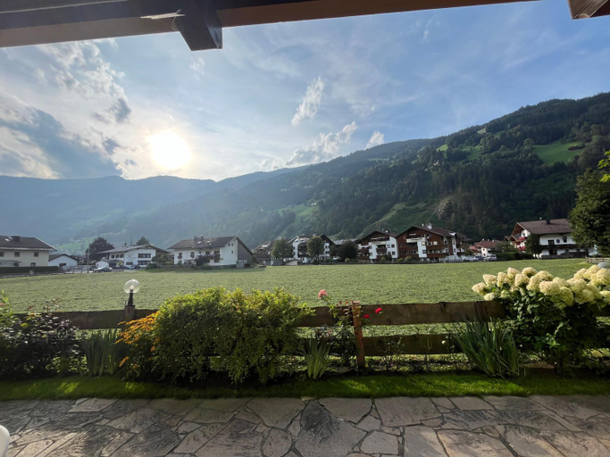 Surrounding environment 2, Zell Views Apartments, Schwaz