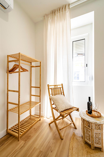 Others 4, Casas das Ilhas, Faro