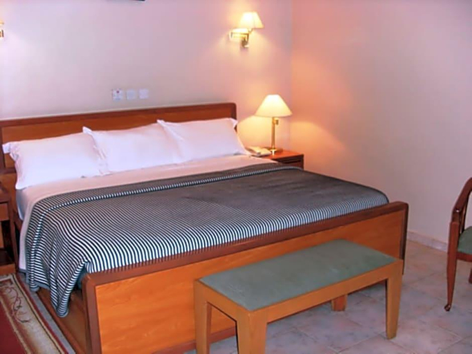 Bedroom 3, Welcome Centre Hotels, Mushin