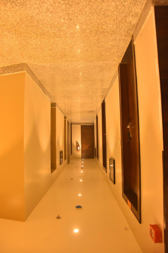 Public Area 3, Hotel Abhinav International, Varanasi