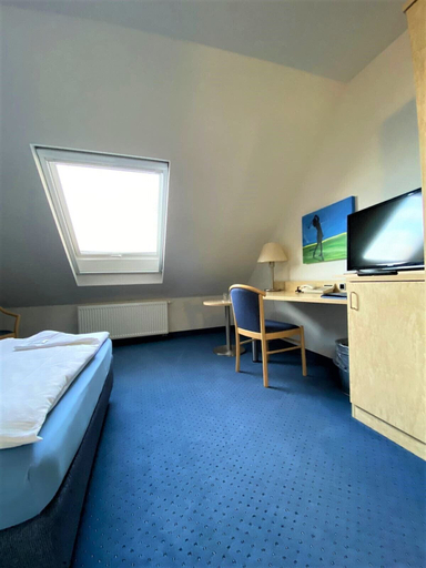 Bedroom 2, Fairway Hotel, Rhein-Neckar-Kreis