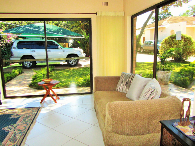 Public Area 3, Art Lodges, Harare