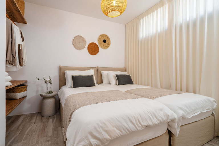 Room 2, Villa Ama Plaka With 3 Bedrooms and 3 Bathrooms, South Aegean