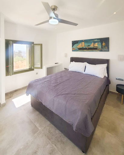 Room 2, Ampelas Nostalgia Apartments - Aiolos Gem in Paros, South Aegean