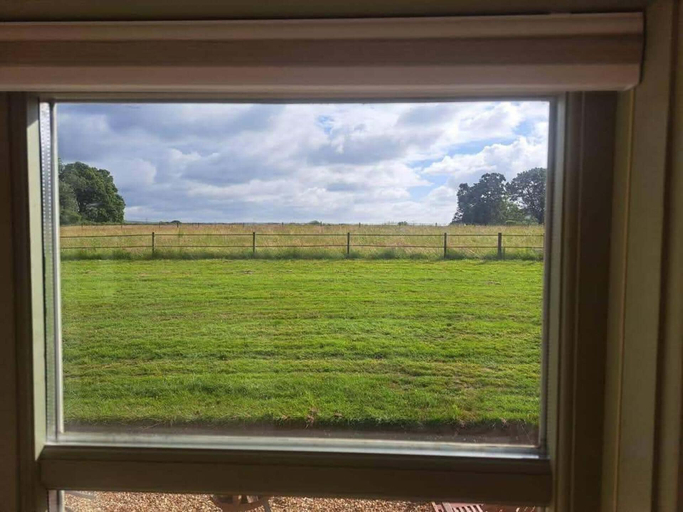 Interior, Luxury Shepherds Hut set in a Countryside Setting, Hampshire