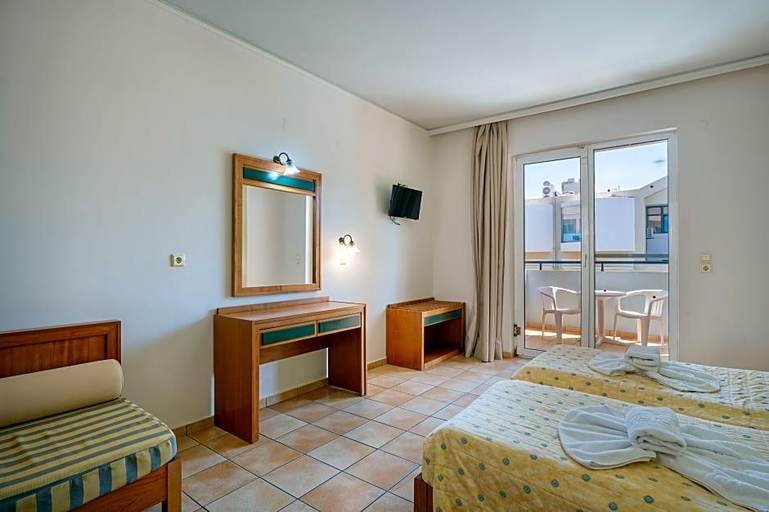 Bedroom 2, Lefkoniko Beach, Crete