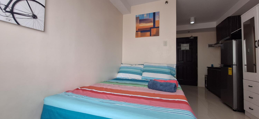 Others 4, Studio Unit for 2 at The Persimmon, Cebu City
