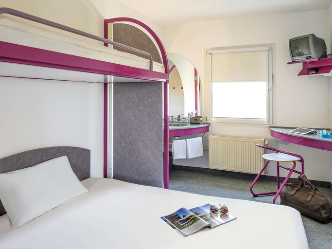 Bedroom 3, Ibis Budget Berlin Airport Schoenefeld, Dahme-Spreewald