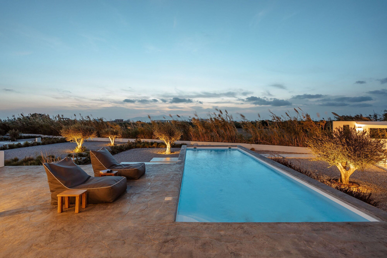 Room 5, Villa Ama Plaka With 3 Bedrooms and 3 Bathrooms, South Aegean