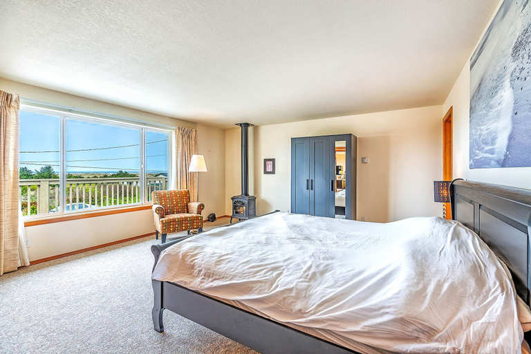 Bedroom 3, Surf Watch House in Copalis Beach, Grays Harbor
