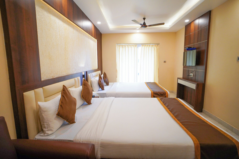 Bedroom 2, The Royal Sea, Purba Medinipur