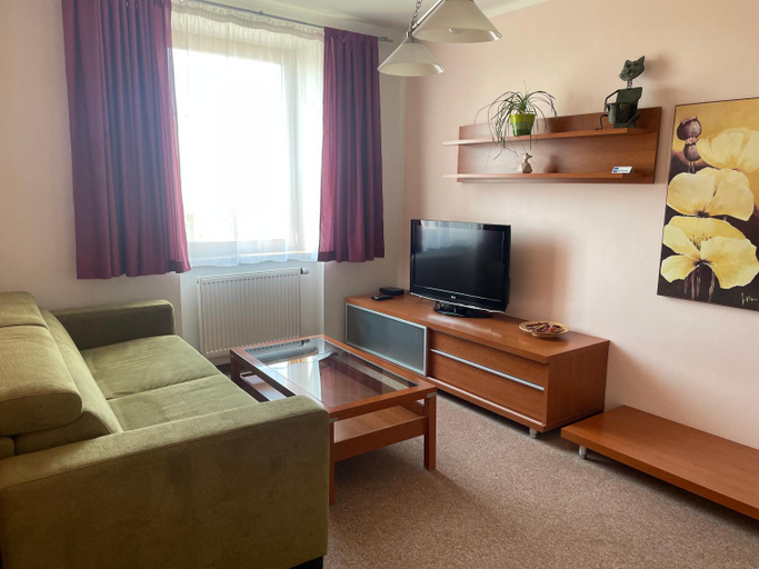 Others 4, Hotel Ostrov Garni, Nymburk