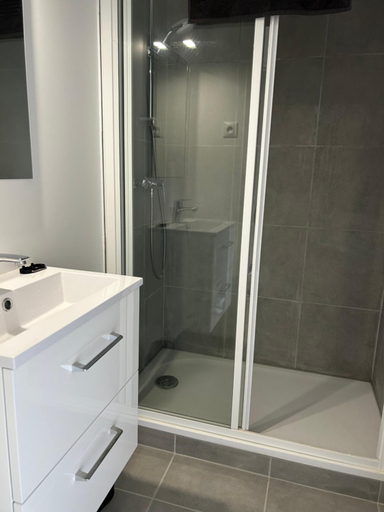 Bathroom, Paris Camping Ile du Roi, Yvelines