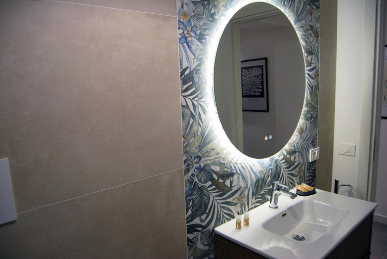 Bathroom 3, Marsala In centro, Trapani