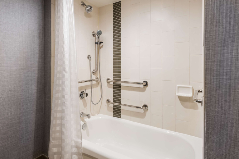 Bathroom 4, Hyatt Place Rogers/Bentonville, Benton