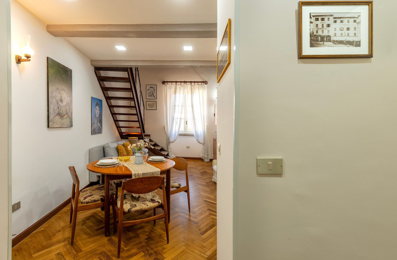 Room 3, Sardinia Re - Loft Antica Italia, Sassari