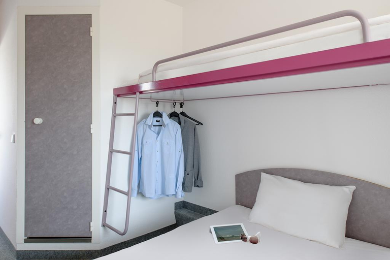 Bedroom 4, Ibis Budget Berlin Airport Schoenefeld, Dahme-Spreewald