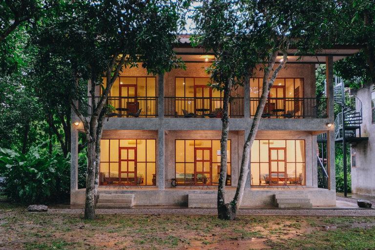 Others 4, Loogmai Guest House, Chiang Khan