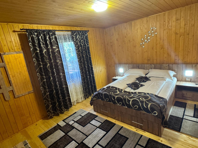 Others 5, Casa DanAdy, Sibiu