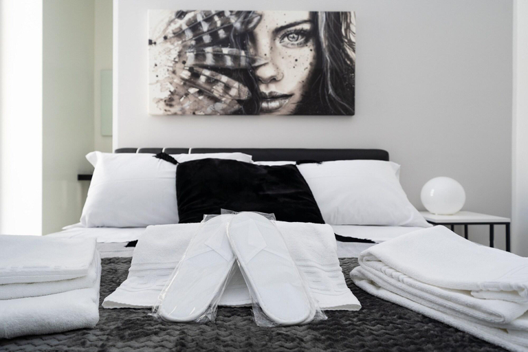 Bedroom 3, White Rooms, Reggio Di Calabria