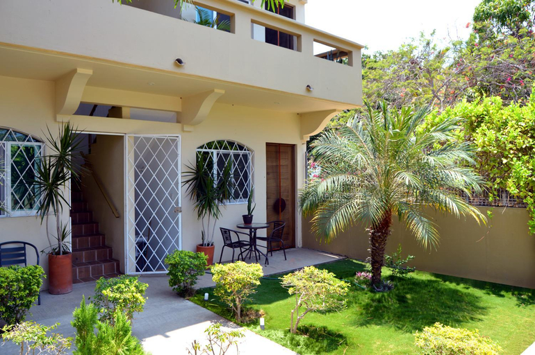 Others 4, Adelfa Suites, Dist. Pochutla