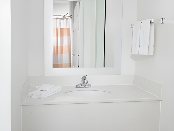 Bathroom, SpringHill Suites by Marriott Phoenix North, Maricopa
