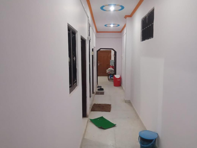 Others 5, S K Shukla Guest House, Faizabad