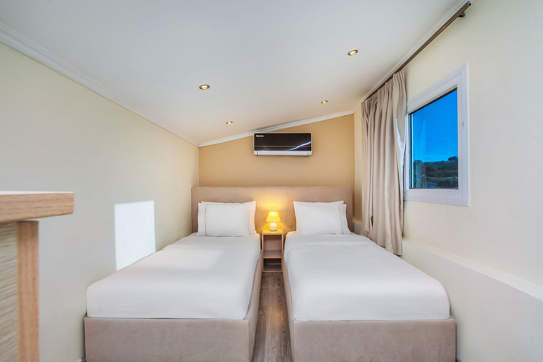 Room 5, Sunny Villa Epta in Chaniotis, Central Macedonia