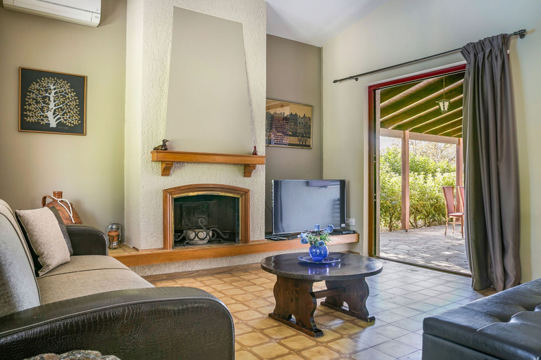 Room 3, Villa Xenia in Lakithra, Ionian Islands